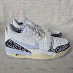 Nike Womens Air Jordan Legacy 312 Low Sail Cement Grey Black FQ7827-101 Size 9.5